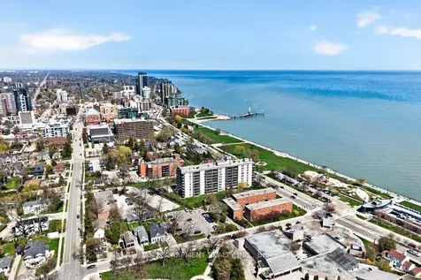 551 Maple Avenue Burlington ON L7S 1M7