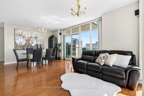 551 Maple Avenue Burlington ON L7S 1M7
