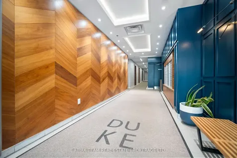 530 Indian Grove Toronto ON M6P 0B3