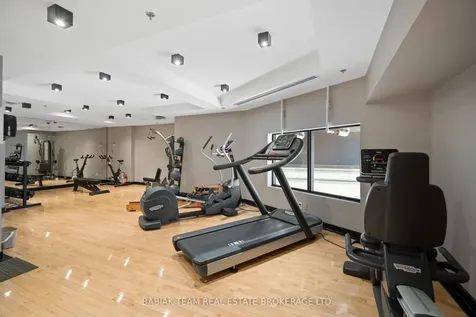530 Indian Grove Toronto ON M6P 0B3
