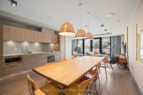 530 Indian Grove Toronto ON M6P 0B3