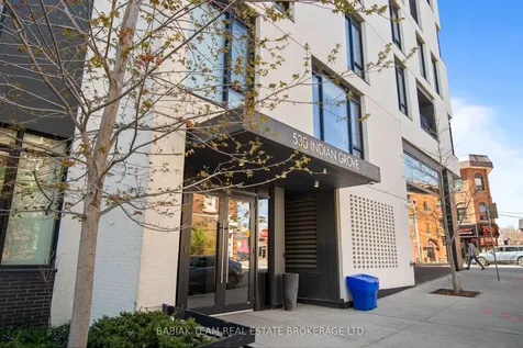 530 Indian Grove Toronto ON M6P 0B3