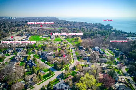 1327 Sedgewick Crescent Oakville ON L6L 1X7