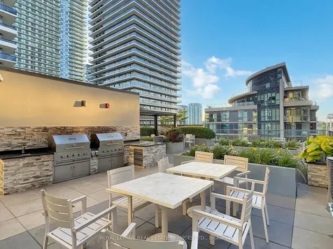 59 Annie Craig Drive Toronto ON M8V 0C4