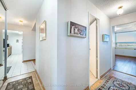 627 The West Mall Road Toronto ON M9C 4X5
