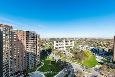 627 The West Mall Road Toronto ON M9C 4X5