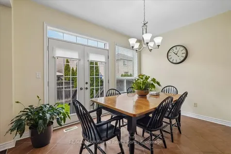 4679 Webb Street Burlington ON L7M 0E3