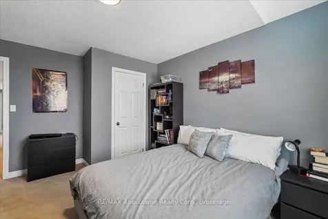 4679 Webb Street Burlington ON L7M 0E3