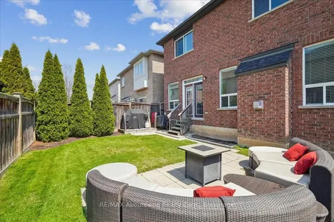 4679 Webb Street Burlington ON L7M 0E3