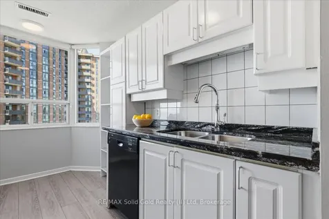 5280 Lakeshore Road Burlington ON L7L 5R1