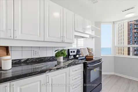5280 Lakeshore Road Burlington ON L7L 5R1