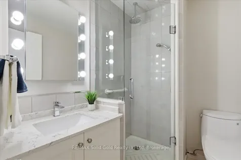 5280 Lakeshore Road Burlington ON L7L 5R1