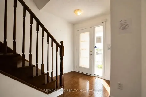 2032 Lakeshore Road W Mississauga ON L5J 1J8