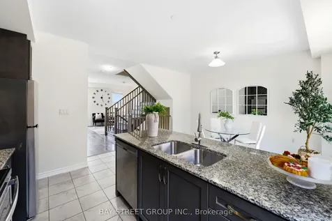 334 Lagerfeld Drive Brampton ON L7A 5G8