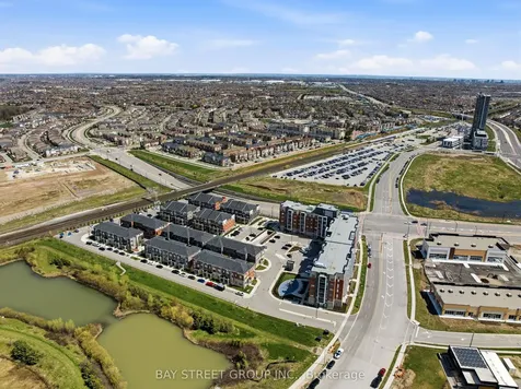 334 Lagerfeld Drive Brampton ON L7A 5G8