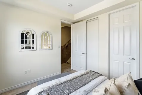334 Lagerfeld Drive Brampton ON L7A 5G8