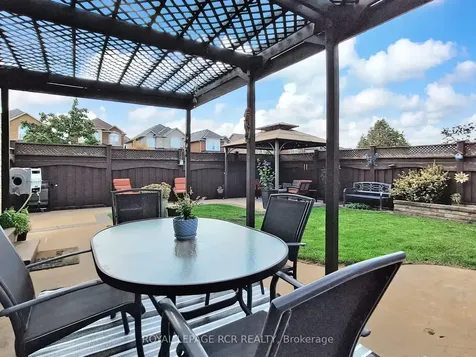 28 Wakely Boulevard Caledon ON L7E 2G9