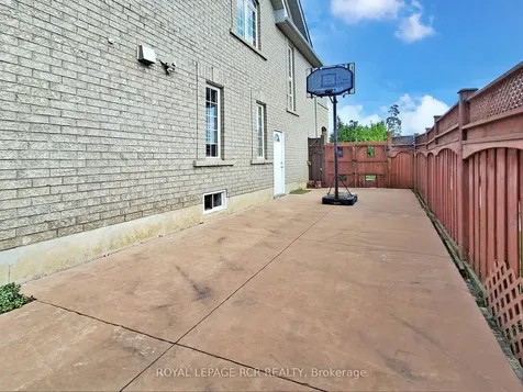 28 Wakely Boulevard Caledon ON L7E 2G9