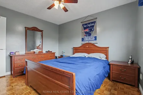 917 Maple Avenue Milton ON L9T 3X6
