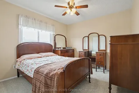 917 Maple Avenue Milton ON L9T 3X6