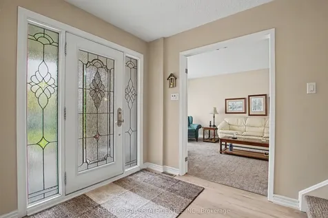 917 Maple Avenue Milton ON L9T 3X6