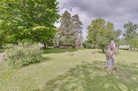 15208 Airport Road N Caledon ON L7C 2W7