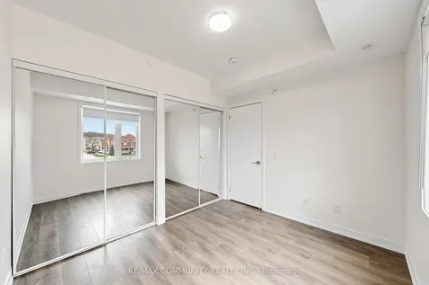 62 Sky Harbour Drive Brampton ON L6Y 0C1
