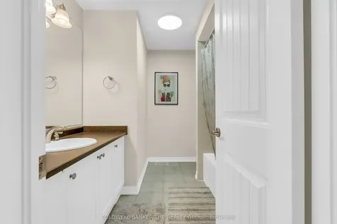 57 Forbes Terrace Milton ON L9T 3X3