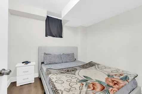 57 Forbes Terrace Milton ON L9T 3X3