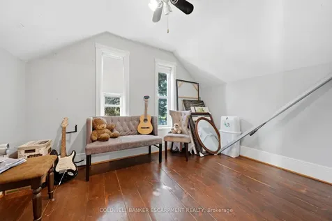 219 Arthur Street Halton Hills ON L7J 1L8