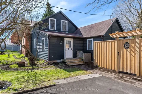 219 Arthur Street Halton Hills ON L7J 1L8
