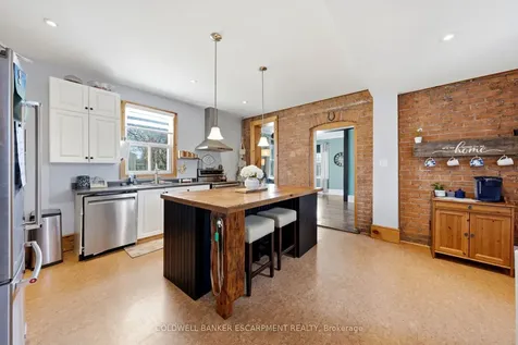 219 Arthur Street Halton Hills ON L7J 1L8