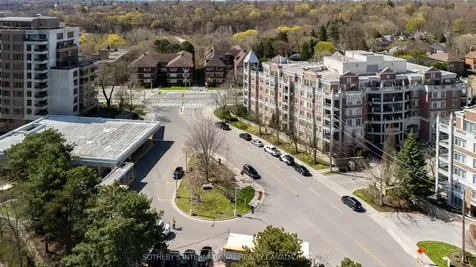 10 Old Mill Trail Toronto ON M8X 2Y9