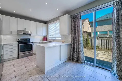 3798 Swiftdale Drive Mississauga ON L5M 6M5