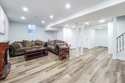 3798 Swiftdale Drive Mississauga ON L5M 6M5