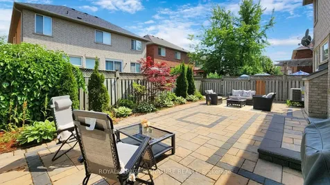 3798 Swiftdale Drive Mississauga ON L5M 6M5