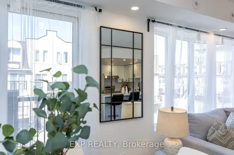 105 George Appleton Way Toronto ON M3M 0A2