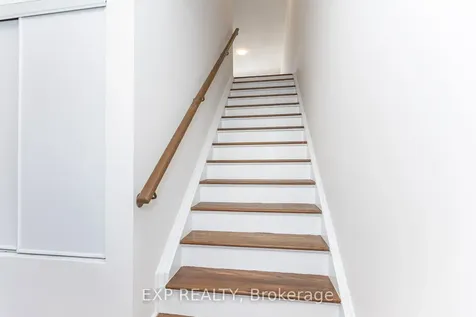 105 George Appleton Way Toronto ON M3M 0A2