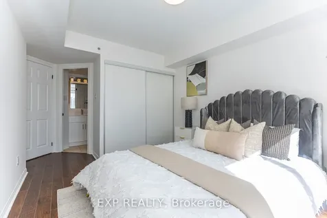 105 George Appleton Way Toronto ON M3M 0A2