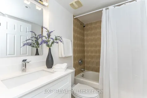 105 George Appleton Way Toronto ON M3M 0A2