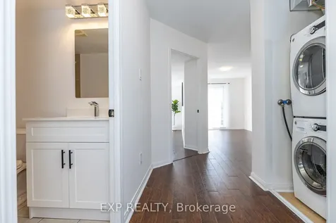 105 George Appleton Way Toronto ON M3M 0A2