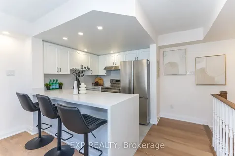 105 George Appleton Way Toronto ON M3M 0A2