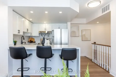 105 George Appleton Way Toronto ON M3M 0A2