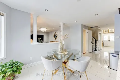 48 Sawston Circle Brampton ON L7A 2N7