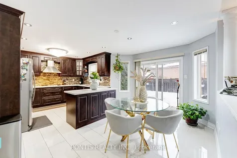 48 Sawston Circle Brampton ON L7A 2N7