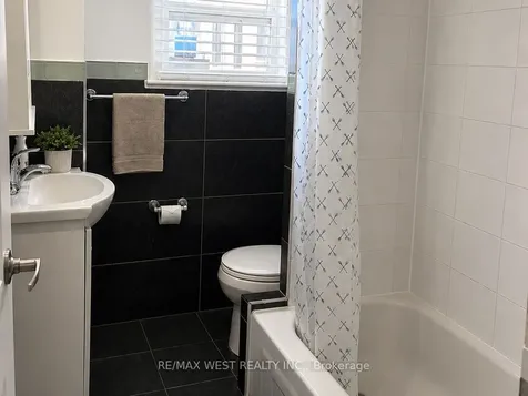 270 Boon Avenue Toronto ON M6E 3Z9