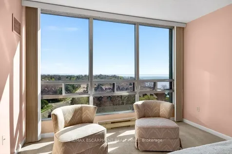 2170 Marine Drive Oakville ON L6L 5V1