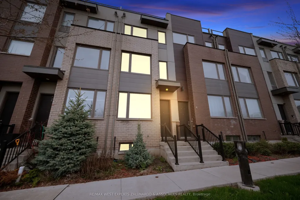 120 Frederick Tisdale Drive Toronto ON M3K 0A8
