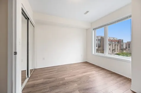 120 Frederick Tisdale Drive Toronto ON M3K 0A8