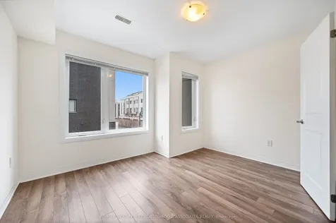 120 Frederick Tisdale Drive Toronto ON M3K 0A8